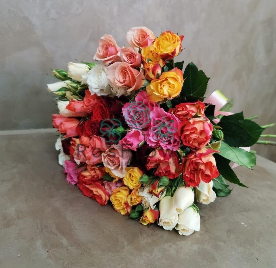 Букет цветов из: Розы в Забайкальске