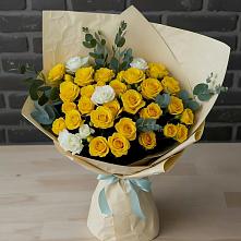 Букет цветов из:  Розы в Забайкальске