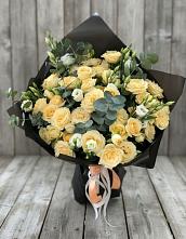 Букет цветов из:  Розы и Лизиантусы #REPLACE_PRED# Забайкальске