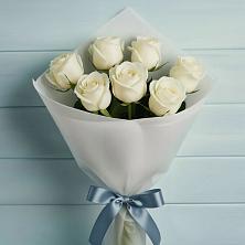 Букет 7 Белых роз Эдлесс Лав в Забайкальске