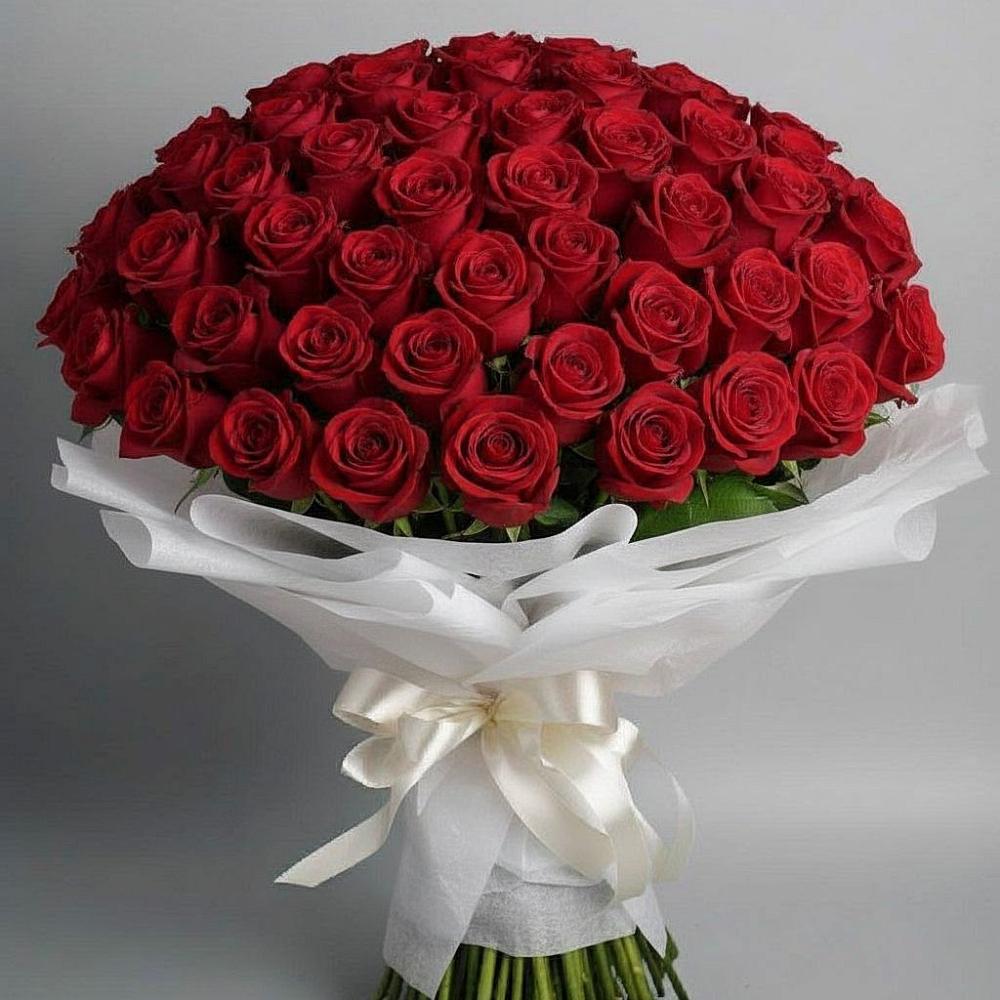 Букет 101 Красная роза Блэк Мэджик в Забайкальске