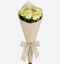 Букет цветов из:  Розы в Забайкальске