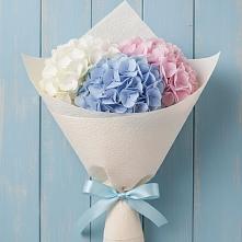 Букет цветов из:  Гортензия в Забайкальске