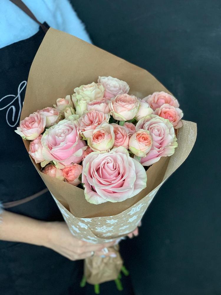 Букет цветов из: Хризантемы и Розы в Забайкальске