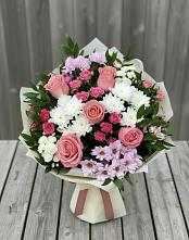 Букет цветов из:  Альстромерии, Гвоздики, Розы и Хризантемы в Забайкальске