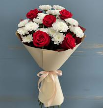 Букет цветов из:  Розы и Хризантемы в Забайкальске