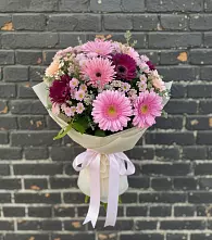 Букет цветов из:  Герберы и Хризантемы в Забайкальске