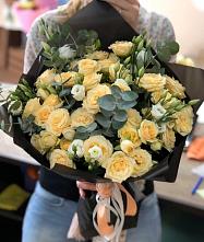 Букет цветов из:  Розы и Лизиантусы #REPLACE_PRED# Забайкальске