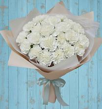 Букет цветов из:  Гвоздики в Забайкальске
