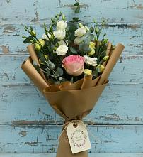 Букет цветов из:  Розы и Лизиантусы #REPLACE_PRED# Забайкальске