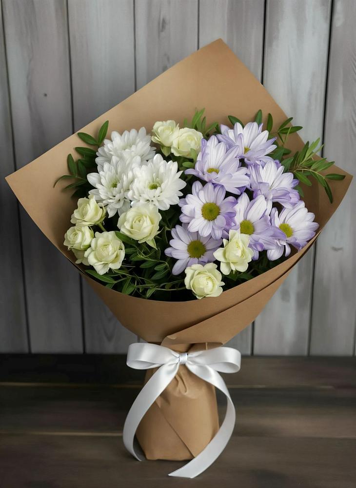 Букет цветов из: Хризантемы и Розы в Забайкальске